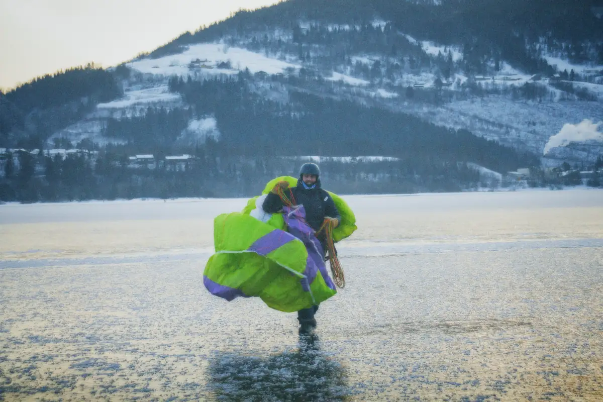 Flying in Voss